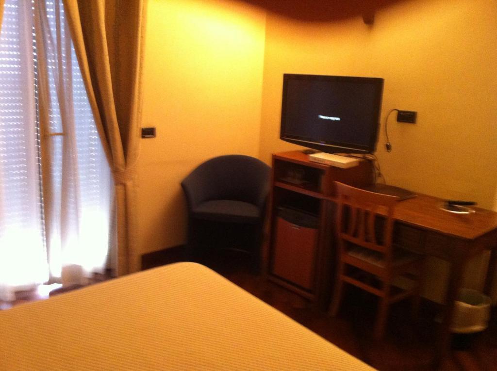 Hotel Il Cigno Перуджа Стая снимка